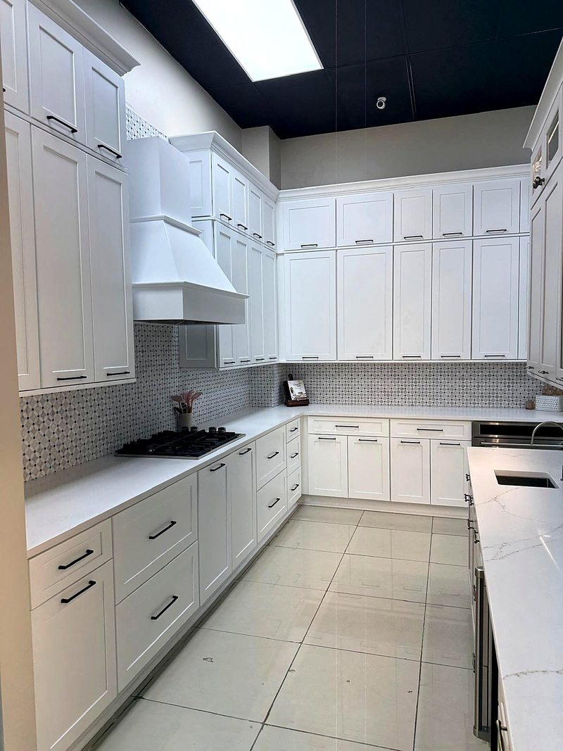 Navy blue shaker kitchen cabinets in an Atlanta home